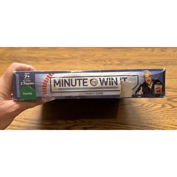 Minute To Win It Mattel Family Board Game CBS 2011 - Picture 5 of 14